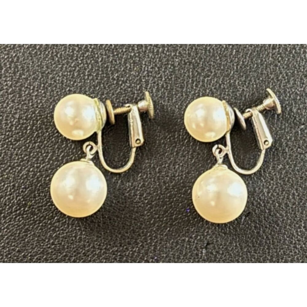 Vtg Screw Back Dangle Drop Earrings Imitation Pearl Cream Round Silvertone